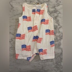 Angel Dear Patriotic Flag Sleeveless Baby Romper